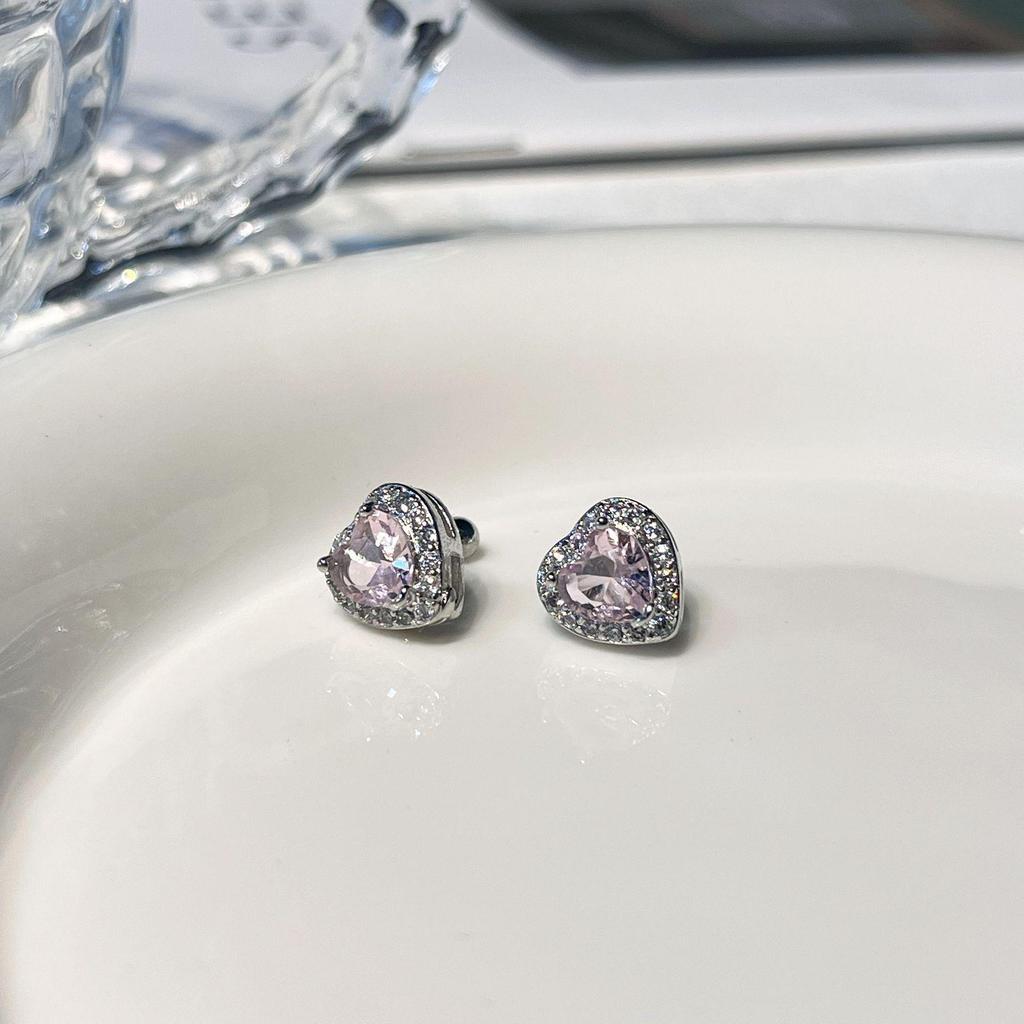 Heart-Beating Pink Star Diamond Stud Earrings for Women
