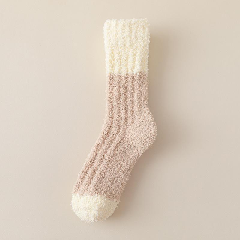 Women s coral fleece socks, thickened for autumn and winter, mid-length warm socks, home floor socks, fleece-lined sleeping socks 【Two-tone coral fleece/ хаки