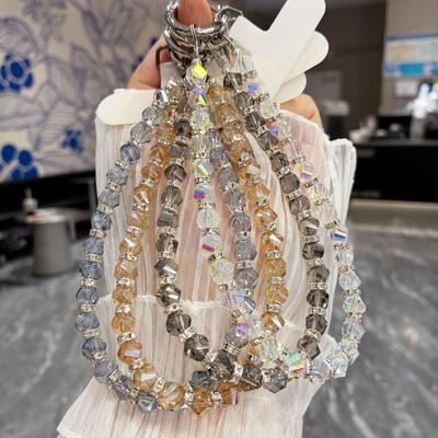 Lanière de téléphone en cristal torsadé: Bracelet de main élégant anti-perte, accessoire de chaîne exquis pour téléphones Goddess