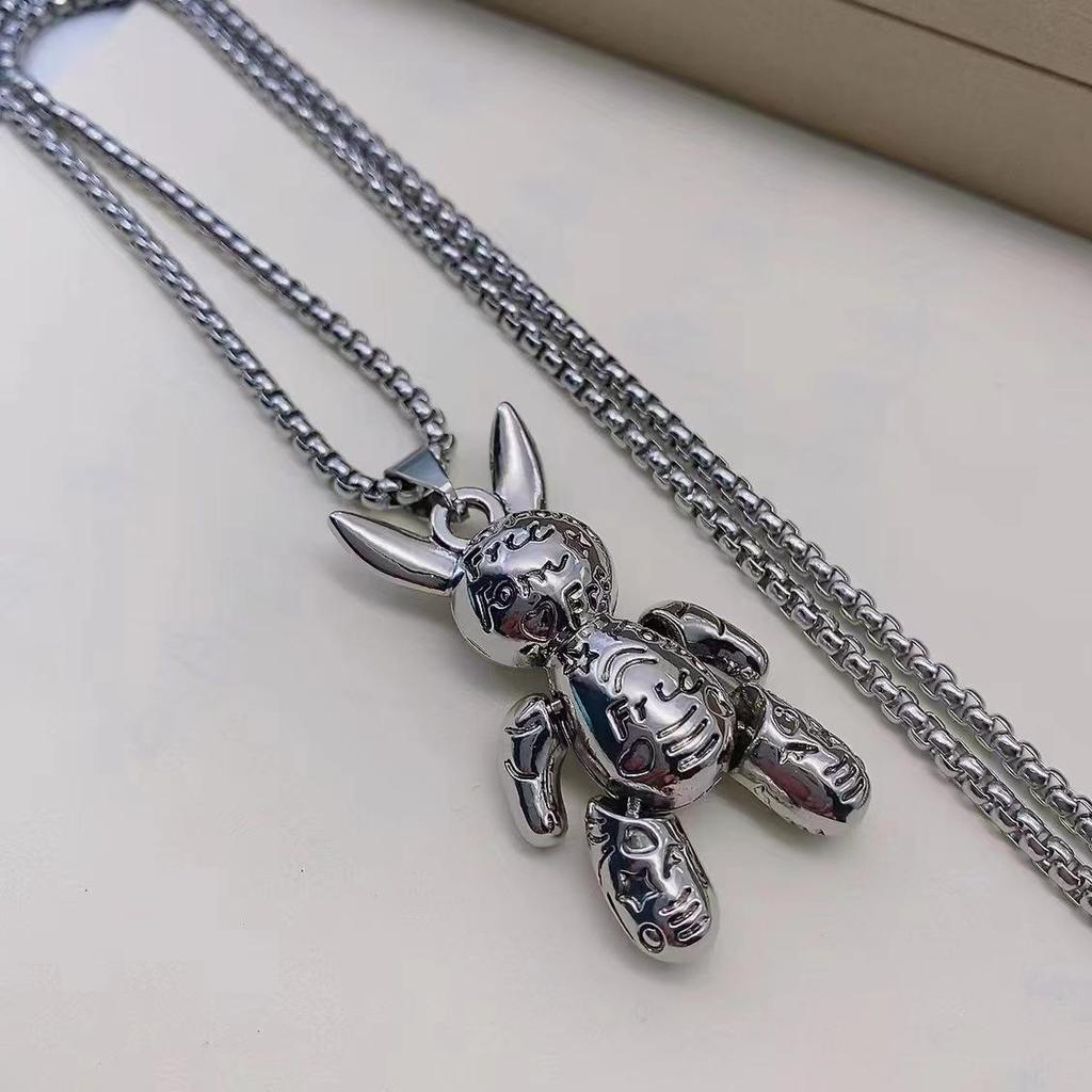 Collana in Acciaio Titanio Hip Hop con Coniglio Ribelle - Catena con Ciondolo alla Moda Stile Street Unisex