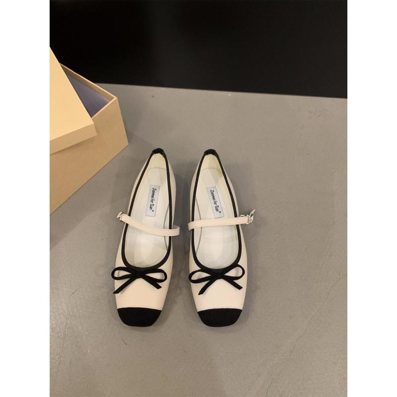 

2025 Весна и Осень Новые Туфли Мэри Джейн на плоской подошве в французском стиле с маленьким ароматом, Женская обувь, Туфли балетки с квадратным носком 39