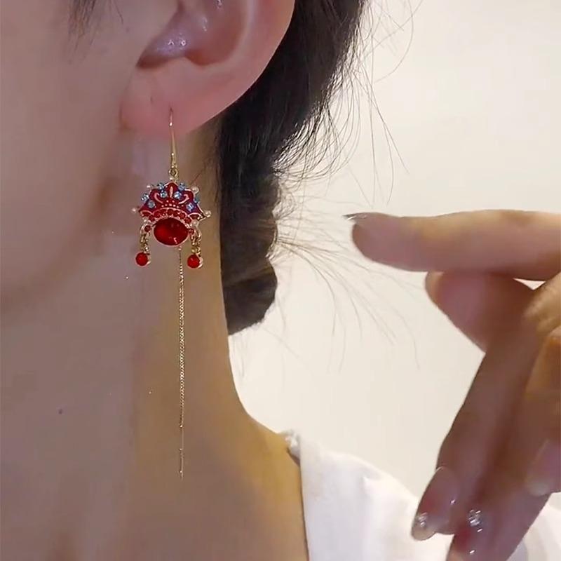 Wind Peking Opera Face Earphone Temperament Retro High-end Long Earrings Ethnic Style New Year's Festive Earrings Women