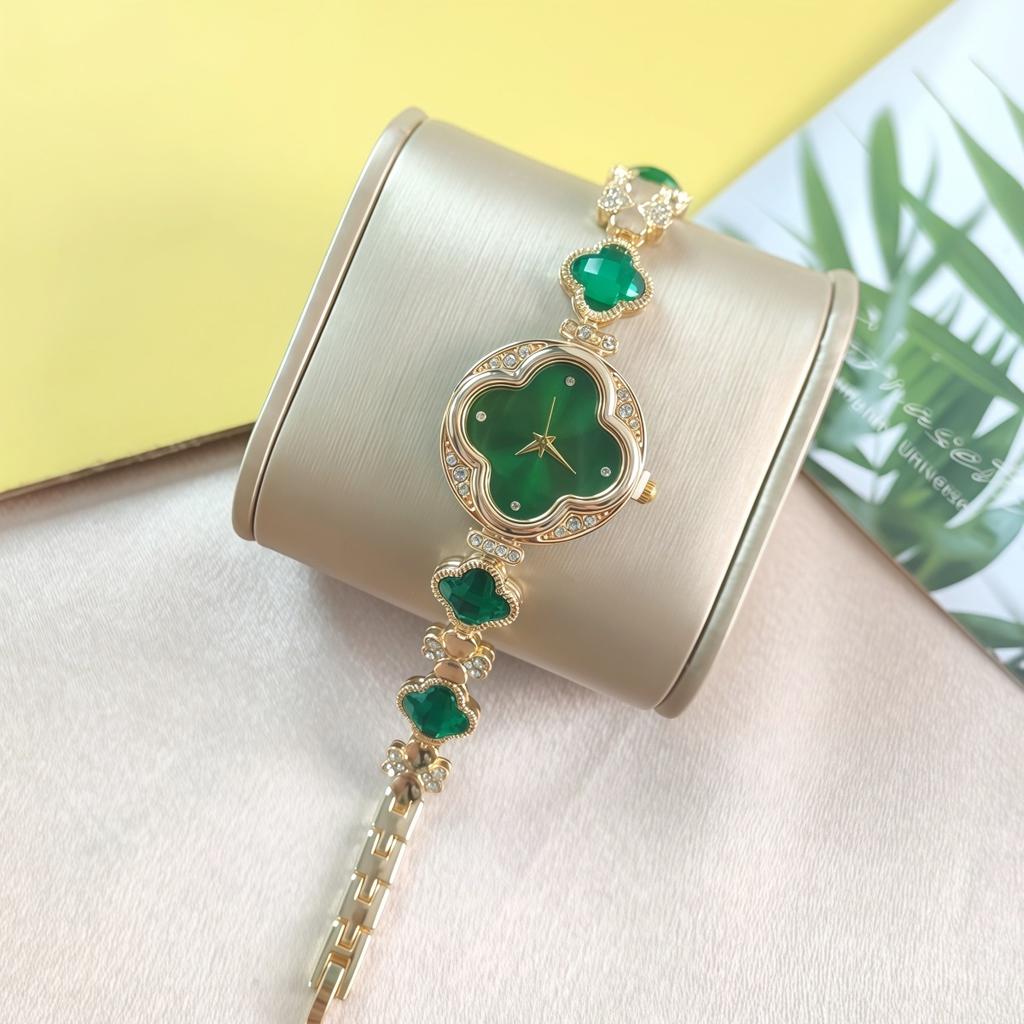 5PCS Women's Clover Minimalist Watch Set Women's Quartz Watch with Bracelet, Necklace, Ring, Earring Gift Box, Luxury Watch