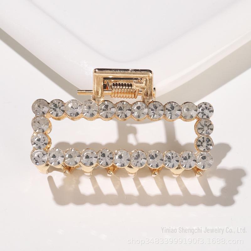 

Корейская заколка для волос с жемчугом: Стильный зажим из сплава с гальваническим покрытием для женщин