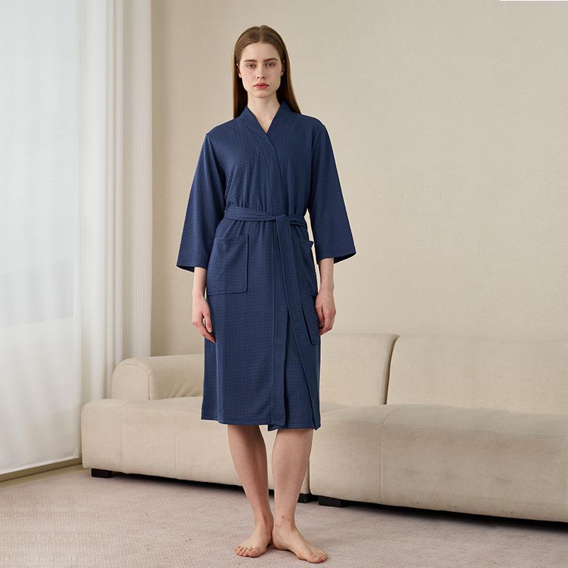 Women's Plus Size Quick-Dry Black Waffle Bathrobe with Three-Quarter Sleeves - Summer Thin