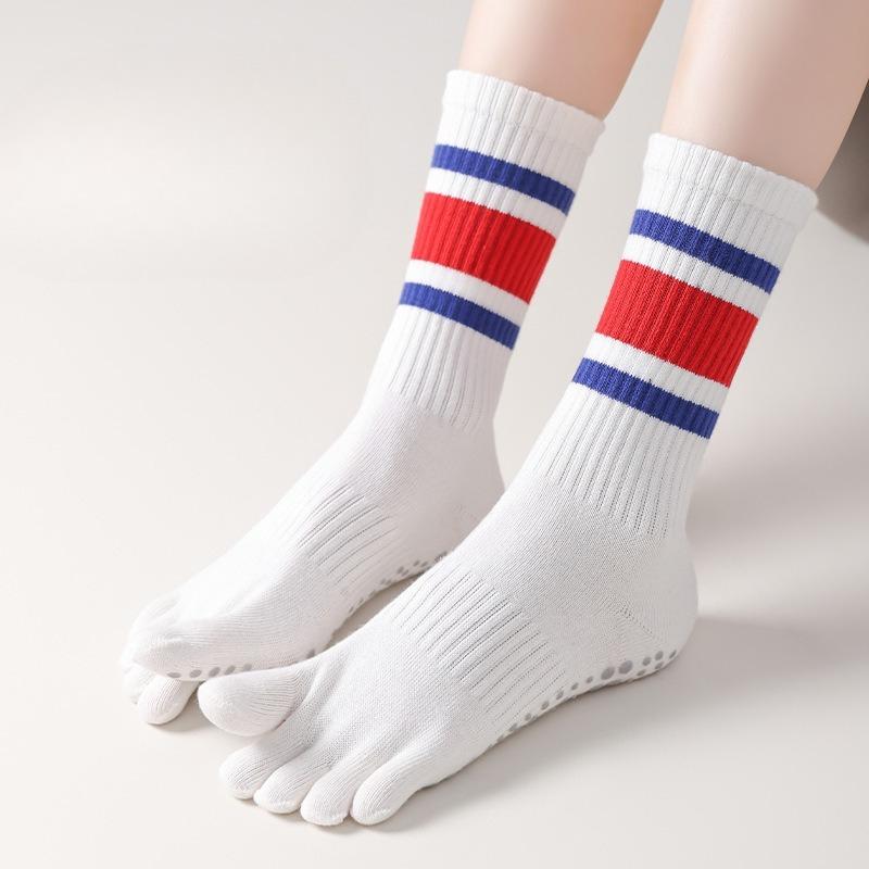 Five-finger Socks, Yoga Socks, Anti-slip Professional Women's Pilates Socks, Anti-slip Socks, Yoga Socks, Autumn and Winter Mid-calf
