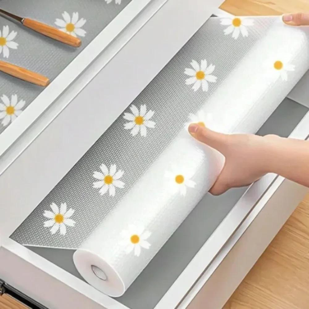 Tapis d'armoire EVA Daisy Pad Doublures de tiroir réutilisables Tapis de tiroir antidérapant pour réfrigérateur Tapis de tiroir imperméable et résistant à l'humidité Doublure de tiroir
