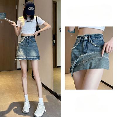 Fustă Classic Versatilă Tinerescă de Jumătate de Corp Subțire Talie Înaltă Design cu Margine Tăiată Brută Simț al Designului Fustă Body A-line Retro Femei Modă de Vară Fustă Scurtă din Denim