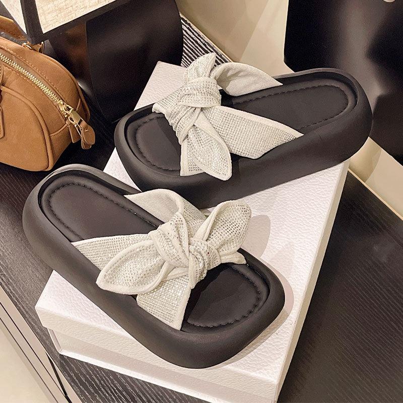 Thick-bottomed bow one-word women's summer 2025 new fashion versatile trend wear sandals casual slippers