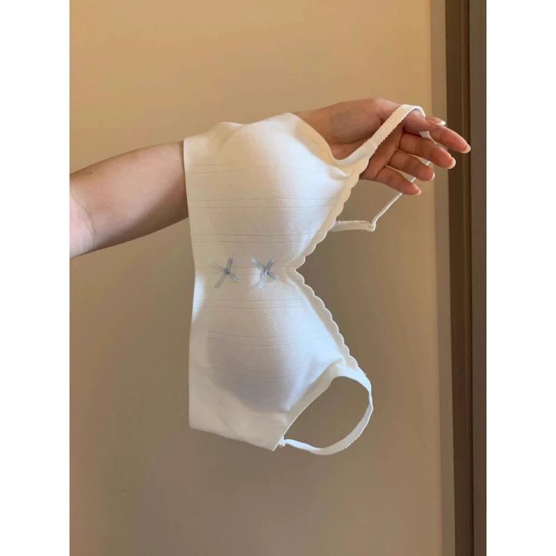 

Бесшовный бюстгальтер пуш-ап с милым бантом - Поддержка маленькой груди, Открытая спина, Тонкий японский стиль для женщин L 36/80AB чёрный