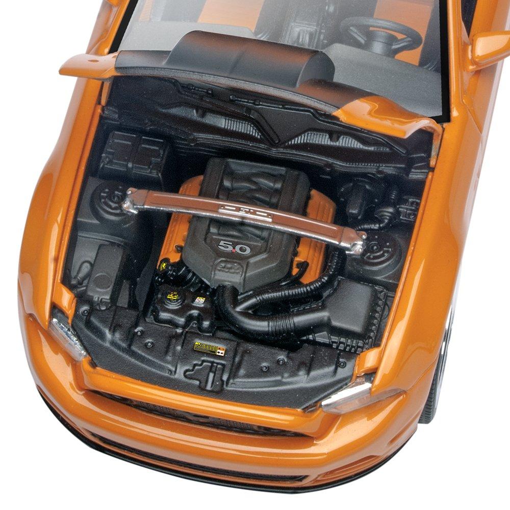 American Level 2014 Mustang GT Plastic Model 1/25