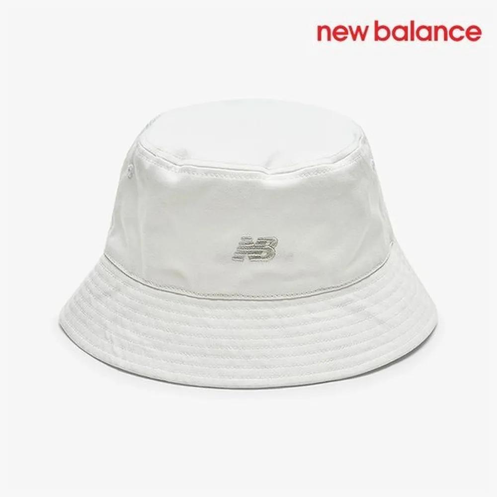 New Balance Hat /g8- NBGDFS1112 10 / Reversible Cotton Bucket Hat FREE