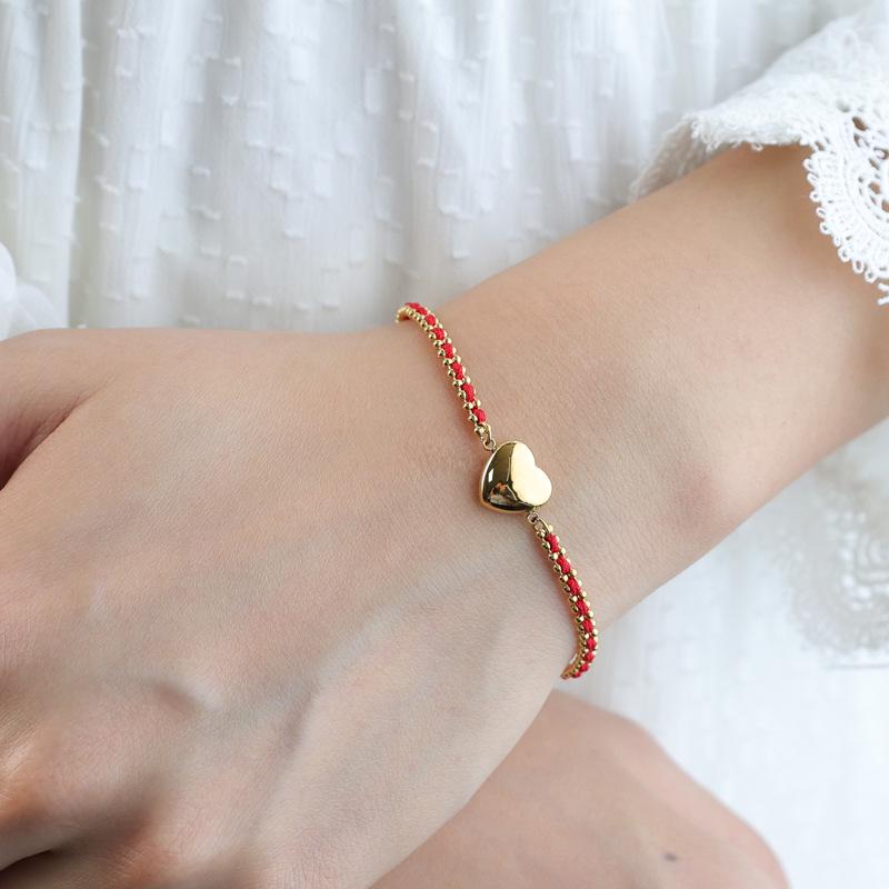 Pulsera Roja de Año Nuevo Tejida a Mano para Mujer con Cuentas Doradas - Regalo Tai Sui