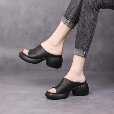 Mode 2024 Sommer Neue Externe Tragen frauen Hausschuhe Runden Kopf Einfarbig Wasserdichte Plattform Einfache Einzelne Schuhe für Frauen