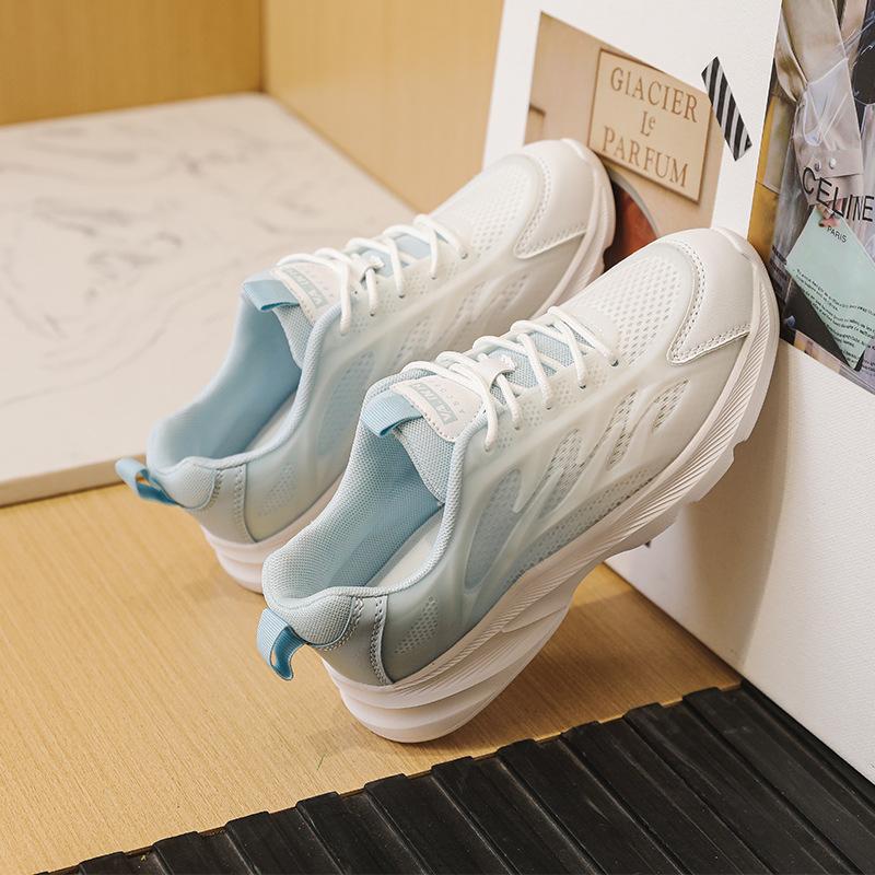 New Breathable and Versatile Mesh Running Shoes, Sports Shoes, Women's Lightweight White Shoes