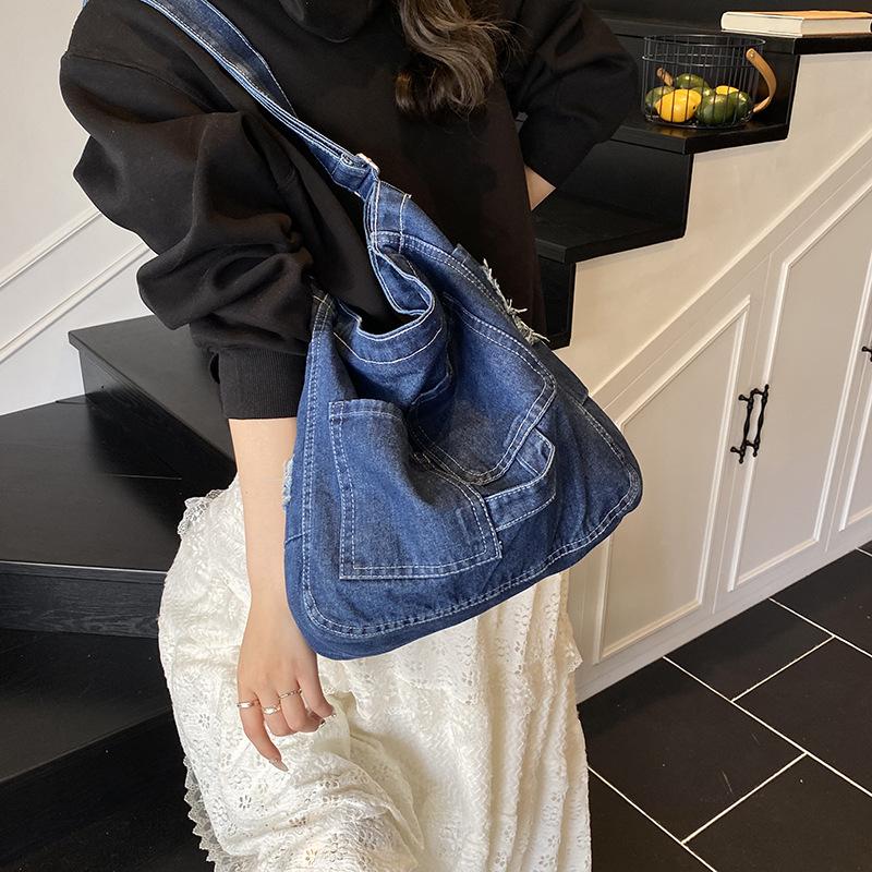 Summer new design denim large capacity solid color new women's leisure trend simple messenger shoulder bag