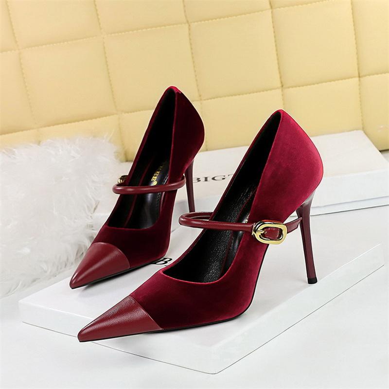 Fashion Version Party Thin High Heel Women Shoes   Velvet Shallow Mouth Pointed Toe Metal One-line Buckle Single Shoes