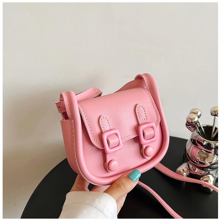 Vintage Minimalist Shoulder Bag Women Street Fashion Crossbody Bag 2023 Autumn New Trendy Chic Bag Women