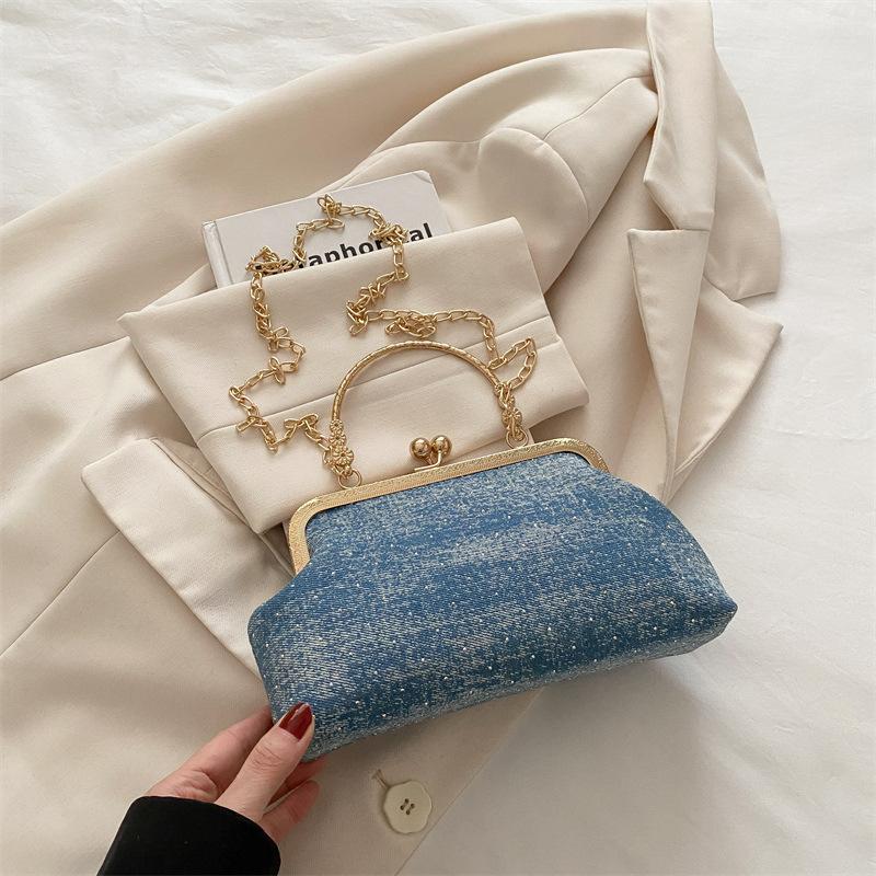 

Трендовая модная сумка-цепочка женская 2025 лето новая простая на плечо сумка-ракушка повседневная сумка-мессенджер маленькая квадратная сумка небесно-голубой