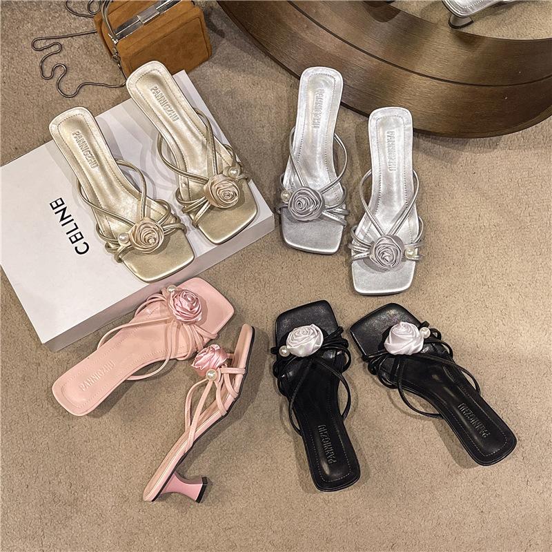 One-word Slippers Women's Summer Wear 2025 New Internet Celebrity Fashion Exquisite Beauty with Skirt Thick High Heels Sandals Sandals