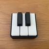 Llavero de Mini Piano, Clicker de Teclas de Piano, Piano Táctil Tocable Juguete para Aliviar el Estrés con Anilla Metálica, Teclas Clásicas Blanco y Negro para Amantes de la Música Y