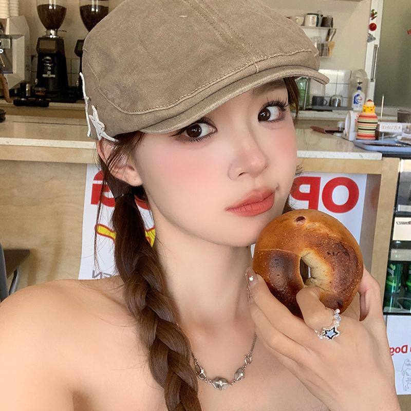 American Retro Star Beret, British Casual Face Enhancing Small Artist Hat, Simple and Versatile, Suitable for Spring and Summer