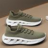 Spring and Summer New Men's Shoes Sports Shoes Mesh Breathable Running Shoes Thick Bottom Super Light Soft Bottom Men's Casual Shoes