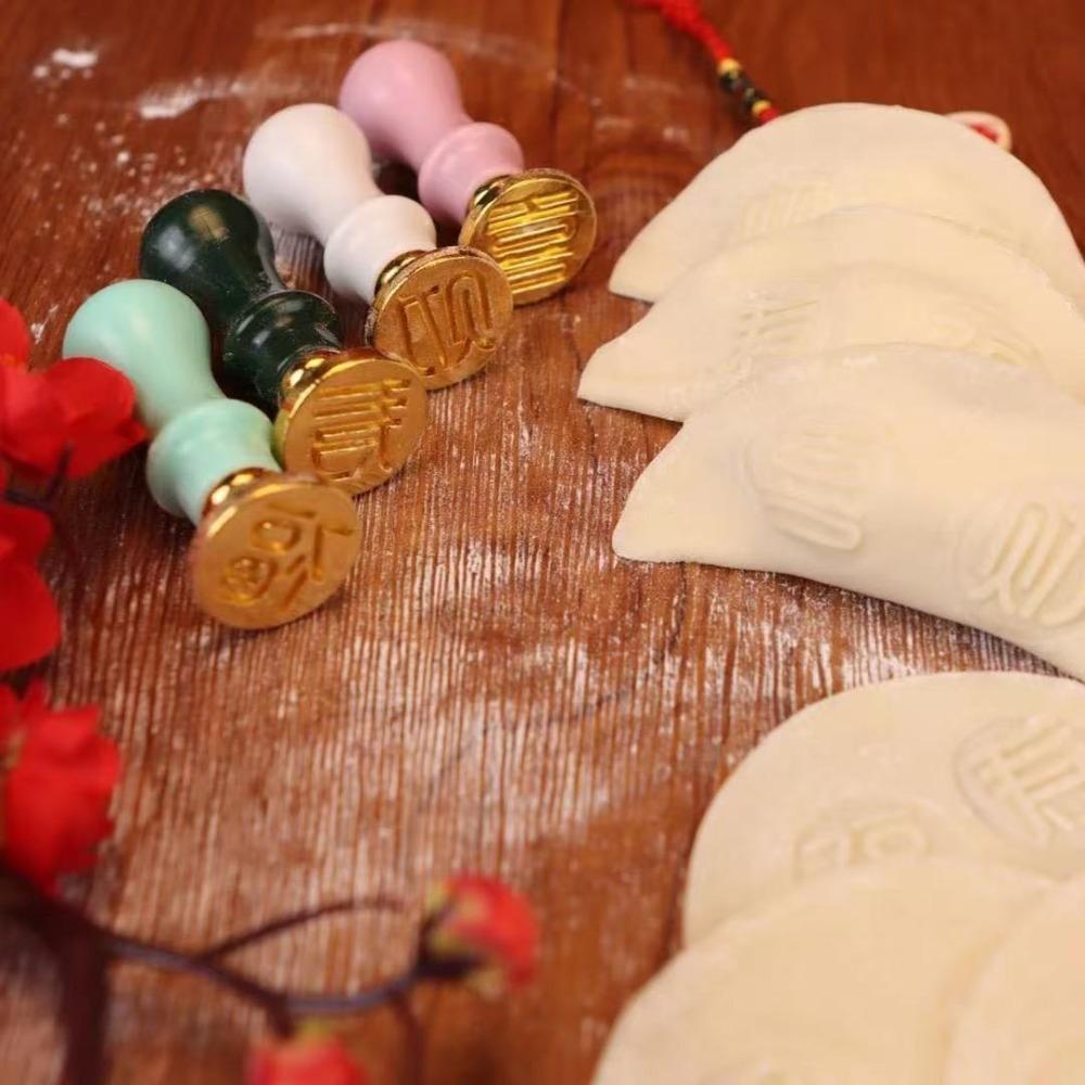 

4pcs Press Dumpling Stamp Sealer Dumplings Press Hot Dumpling Seal 4PCS