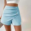 Sommer-Shorts für Damen, hohe Taille, asymmetrischer Plissee-Knopf-Dekor, einfarbig, schmale Passform, weiche Bauchkontrolle, über dem Knie liegende Mini-Shorts