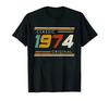 Classic Vintage Born in 1974 Retro 70s Style Birthday Year Tshirt Men Women Unisex T Shirt Streetwear Comfort Summer Cotton Tee