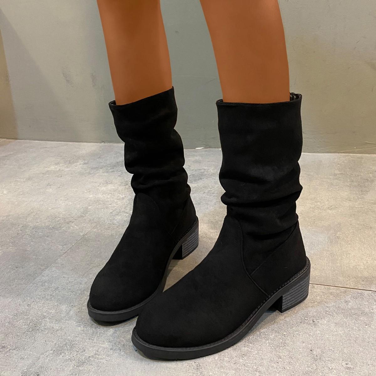 

Classic Solid Black Suede Mid Calf Western Boots Women Brand Designer Medium Heel Riding Boots Sexy Pleated Silp On Winter Shoes 42