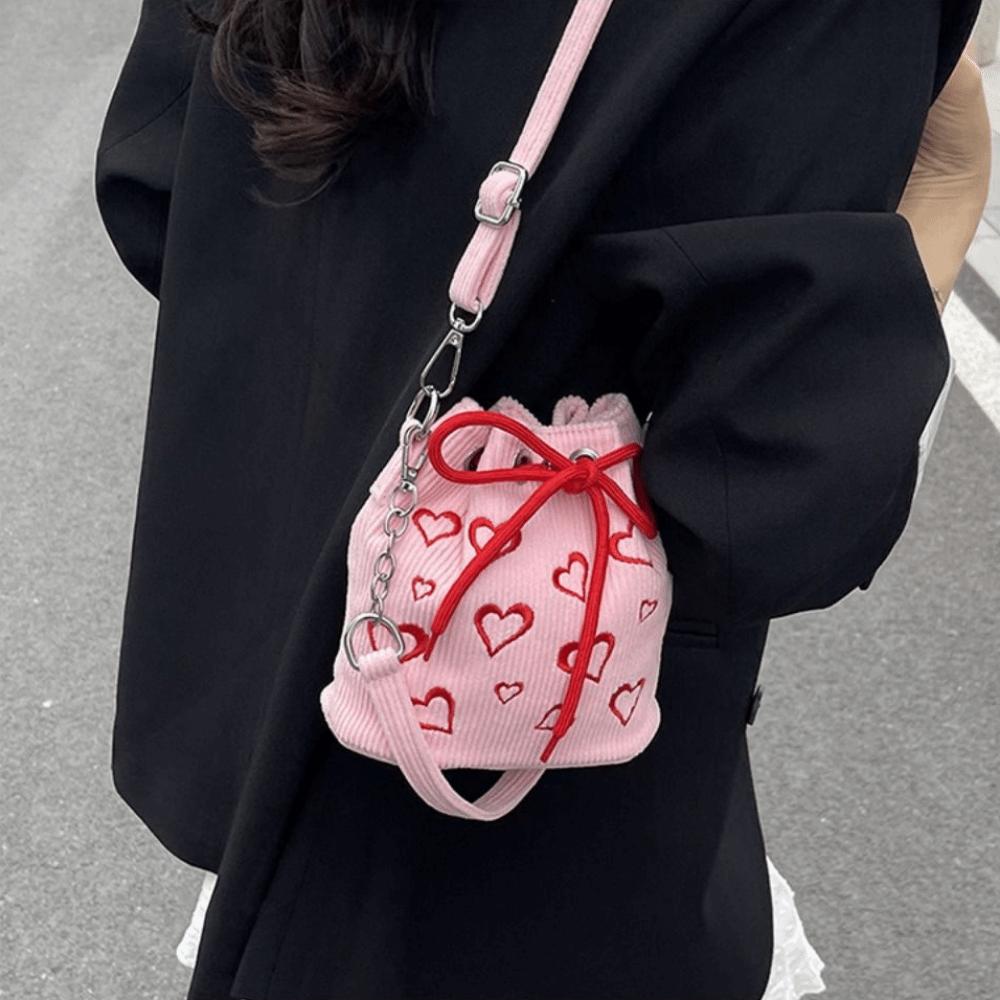 Large Capacity Drawstring Crossbody Bag Pleated Design Hearts Embroidery Handbag Female Fashion