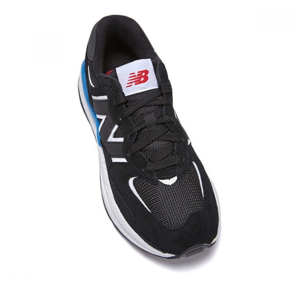 New Balance M5740 Sneakers