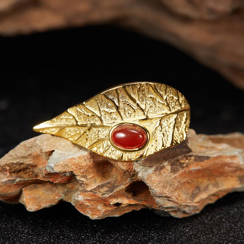 

Original Personalized Leaf Design Fashionable S925 Sterling Silver Natural Colored Treasure Ring Niche Premium Index Finger Ring Couple Ring