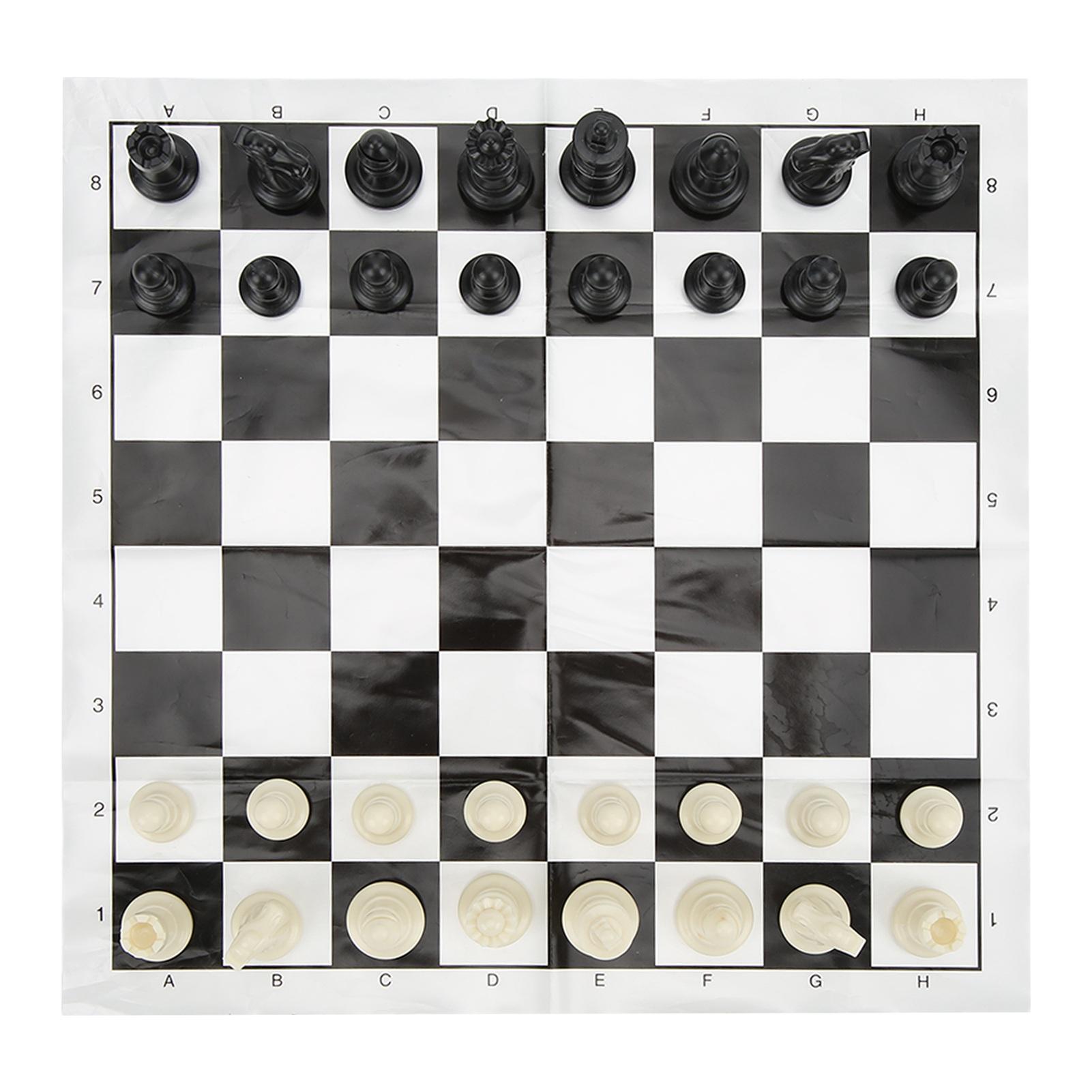 

Plastic 32 Medieval Chess Pieces Set International Standard Chess Game Set with Chessboard