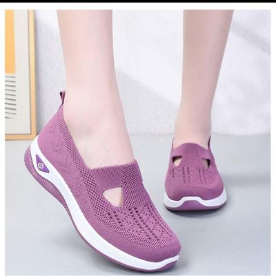 Fashion Women's Spring/Summer New Breathable and Comfortable, Mom's Single Shoes, Soft Sole, Casual Mesh Hollow Women's Shoes
