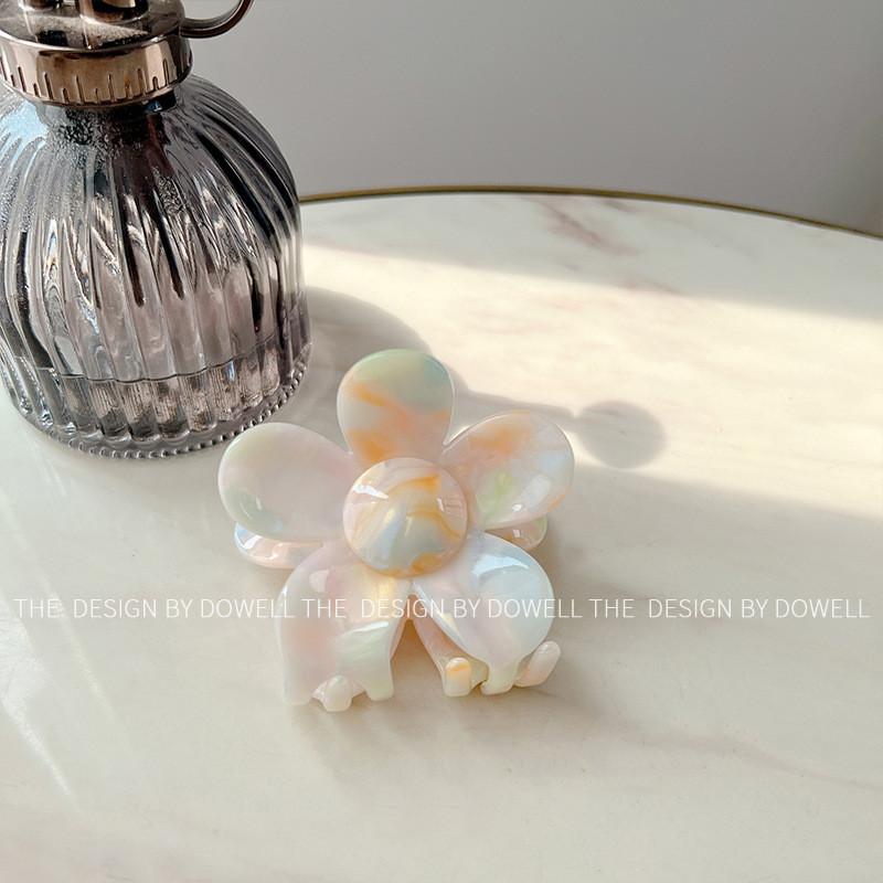 Elegant Korean Style Floral Hair Claw Clip Handmade Acetate Accessory For Women