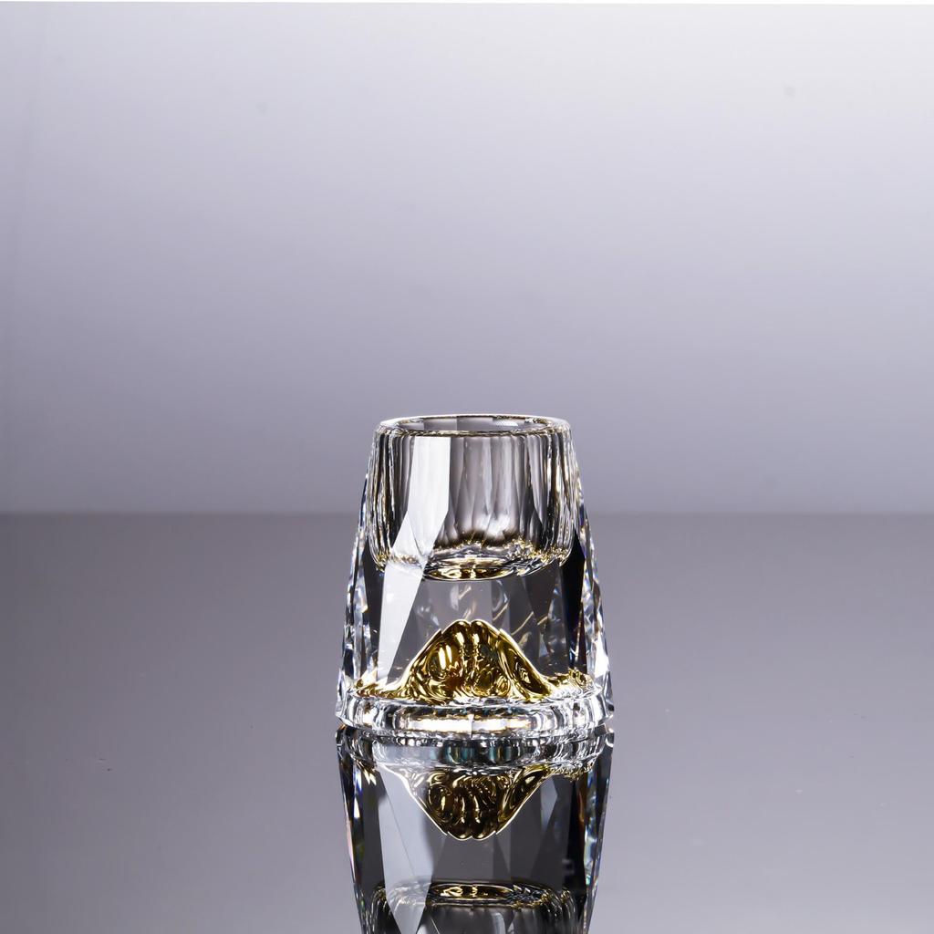 Crystal Baijiu Cups and Decanter Set - Luxury Glassware for Home and Bar Use