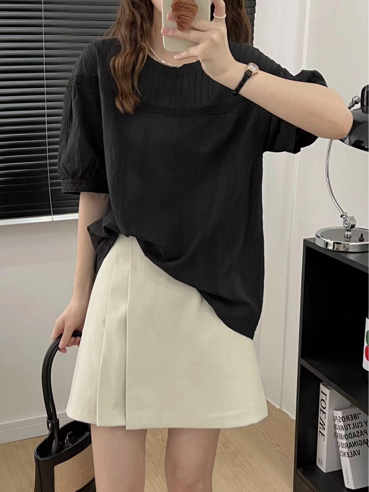 Женский топ свободного кроя с кружевными вырезами и плиссированными рукавами-аккордеон One Size