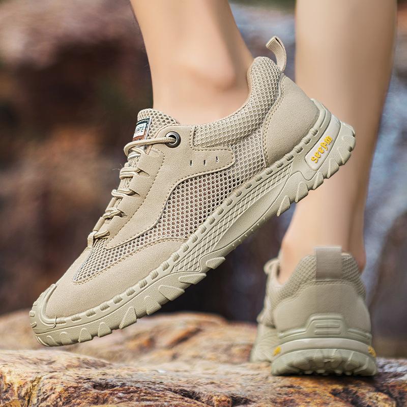 Men's shoes 2025 summer new men's outdoor hollow breathable mesh beach shoes lace-up soft sole comfortable casual shoes