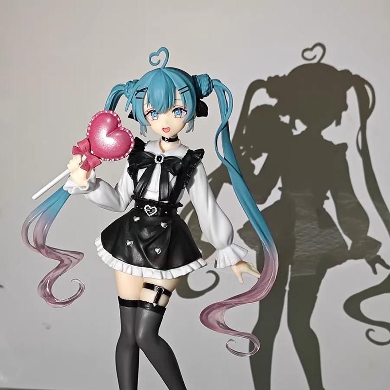 19CM Hatsune Miku Desktop Cute Action FigureNeko T-Shirt Ver. Anime Figurine Kawaii Girl Model Toy Gift