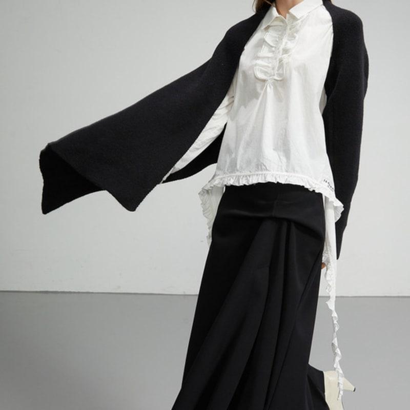 Iannmore Asymmetric Knit Cape Shawl_BK