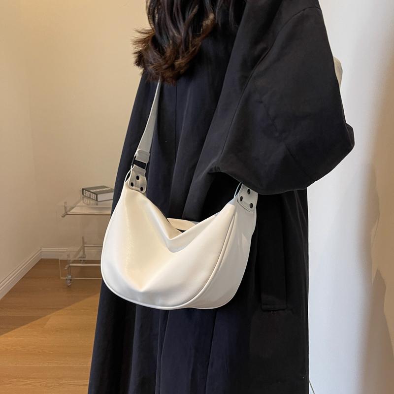 Women Vintage Solid Color Flap Small Saddle Shoulder Underarm Bag Fashion PU Leather Casual Crossbody Bag