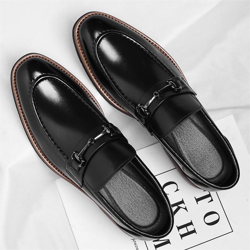Fashion New Trend Men PU Leather Loafers Non Slip Walking Flats Outdoor Slip On Casual Shoes Breathable Man Driving Shoes Business Shoes