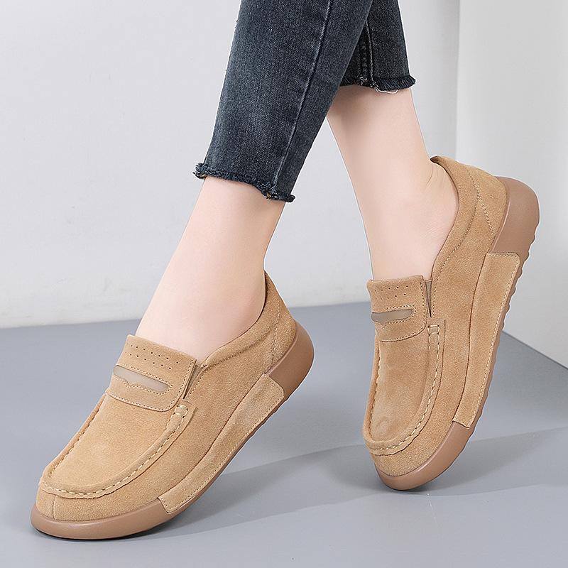 Autumn and Winter Large Size Women's Rocking Shoes Suede Leather Flat Bottom Women's Muffin Shoes Women's Single Shoes