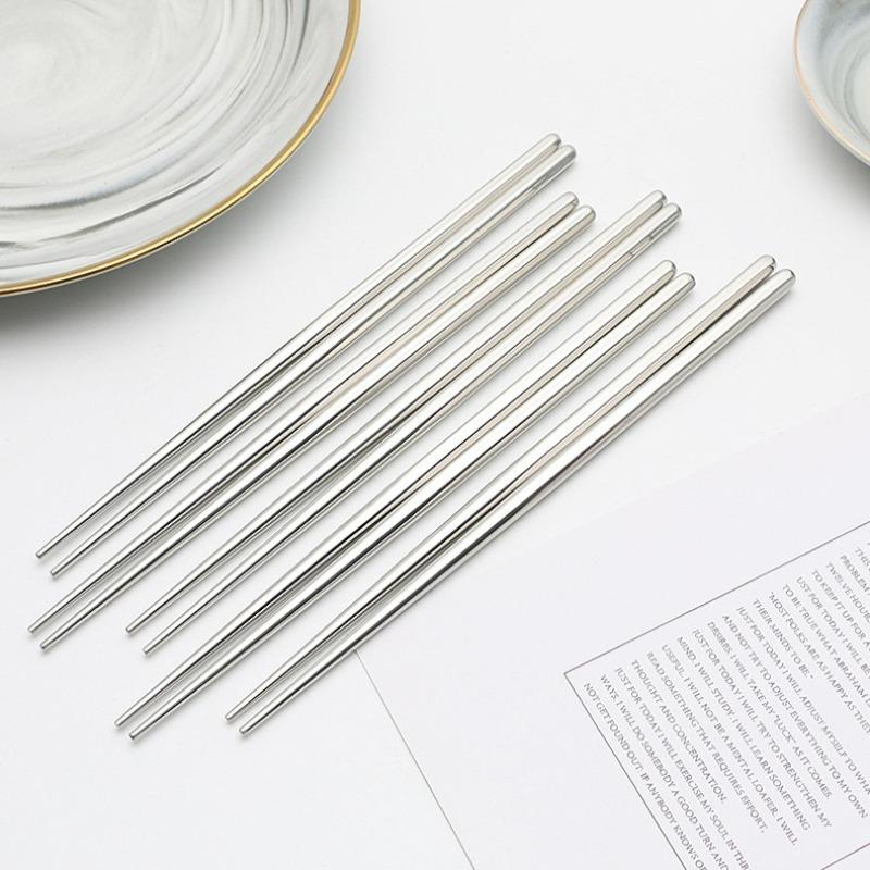 Rostfria ätpinnar Hushåll Runda Metall ätpinnar Japanska Sushi Matpinnar Kök Bordsartiklar Bestickset