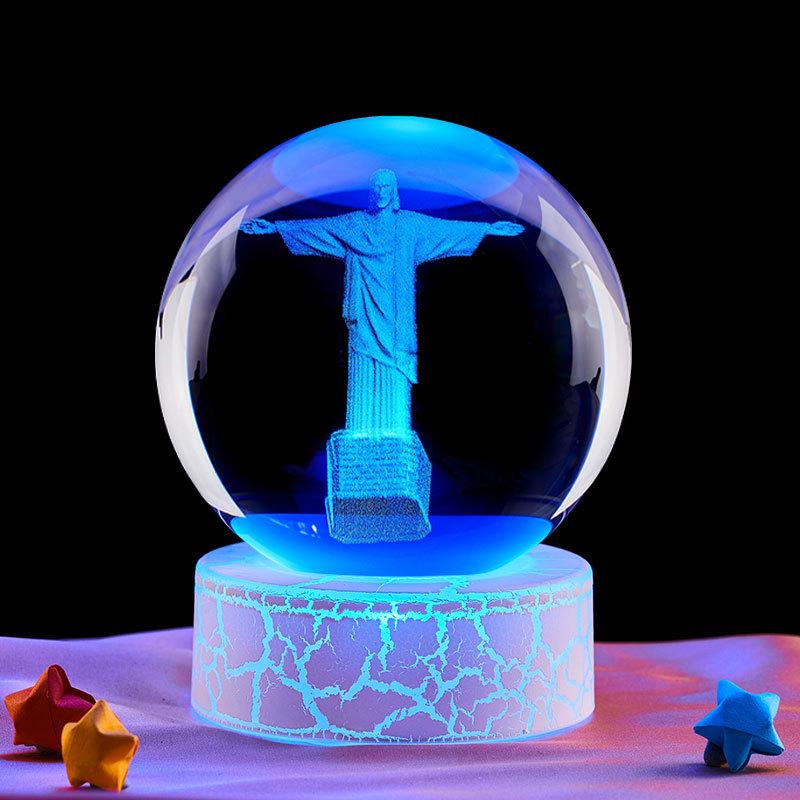 Luce Notturna Sfera di Cristallo Cristo Redentore Luce Calda - Regalo di San Valentino & Ornamento per Camera da Letto