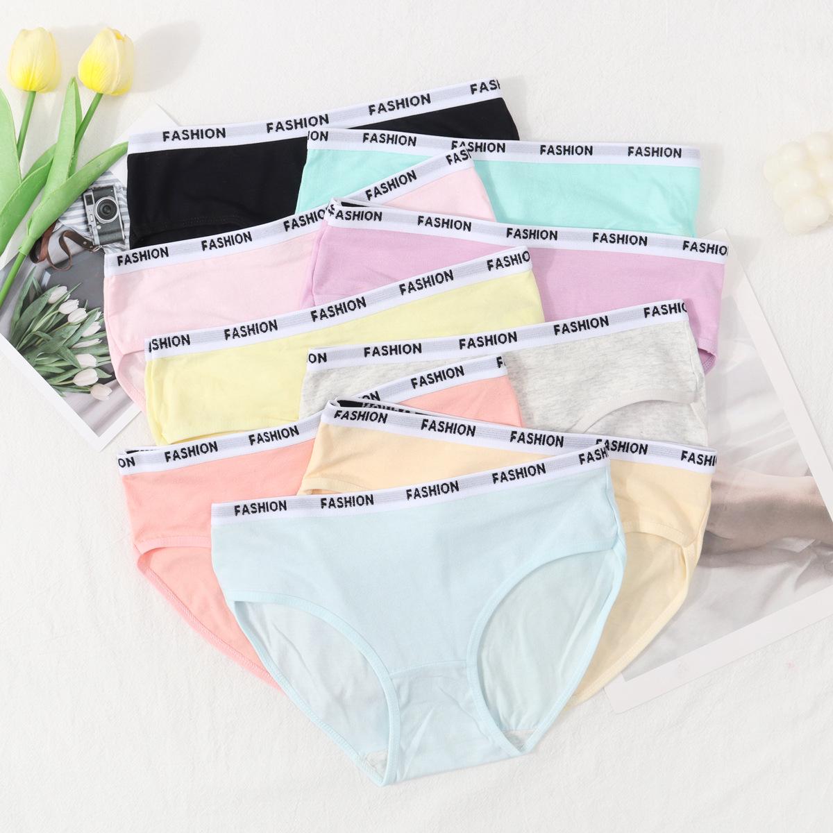 

Women s Pure Cotton Mid-Waist Candy Color Briefs S (40-65 Jin)