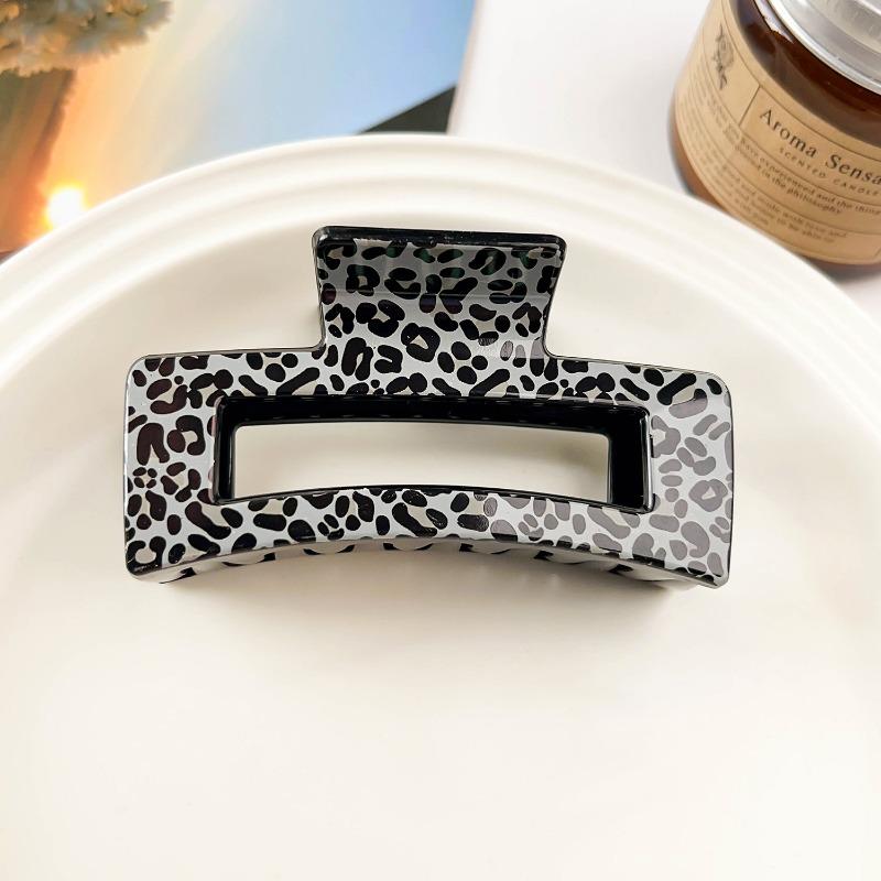 Sweet Fruit Heart-shaped Printed Grab Clip Shark Clip Simple and Fresh Semi-tied Hair Clip and Hair Accessory