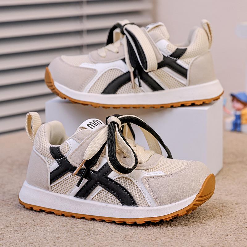 

Children s versatile dad shoes 2025 autumn new boys and girls German training shoes striped board shoes soft-soled running shoes 26